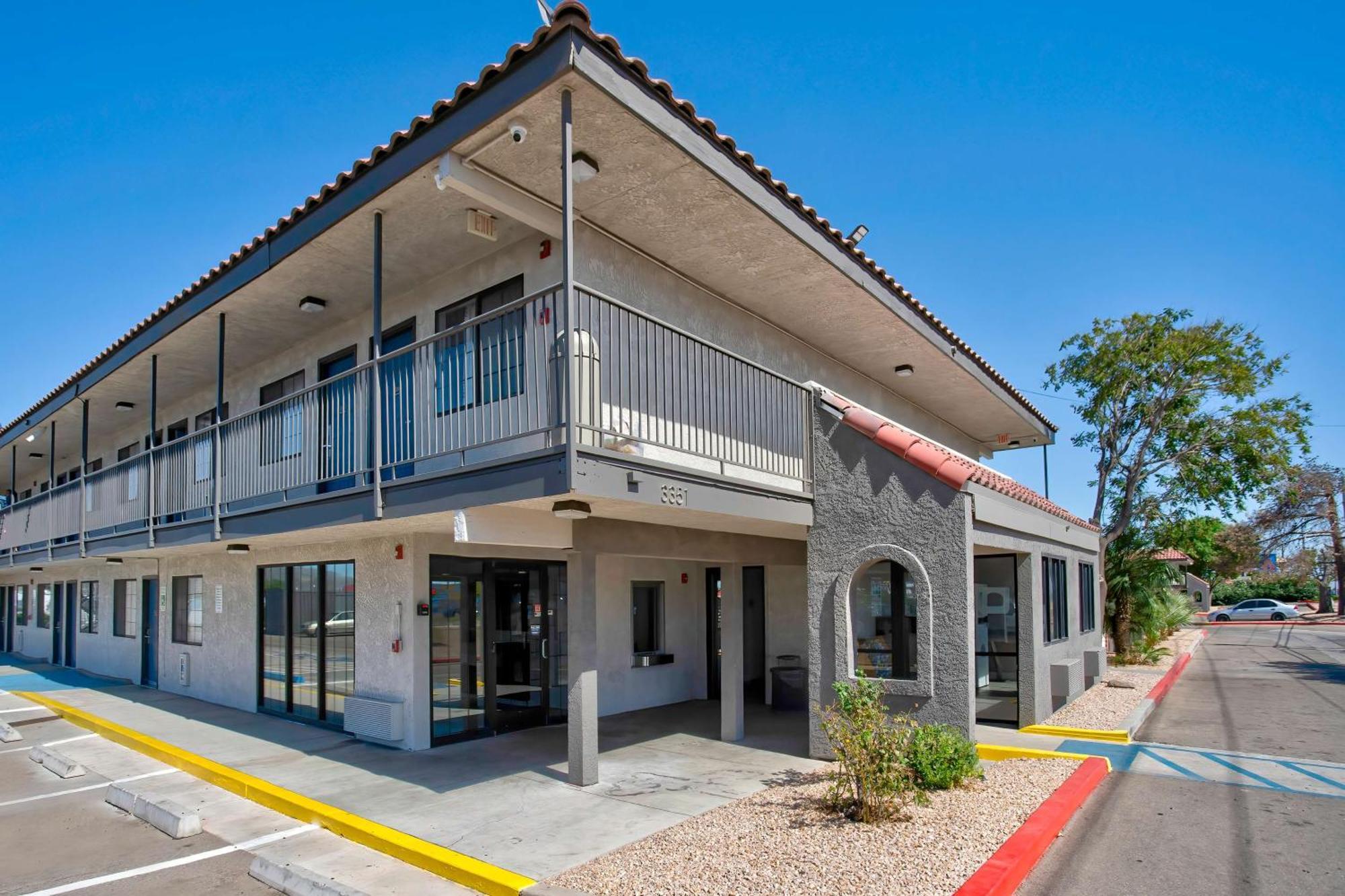 Motel 6-Kingman, Az - Route 66 East Exterior photo