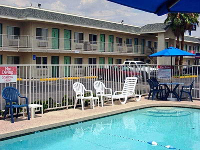 Motel 6-Kingman, Az - Route 66 East Exterior photo