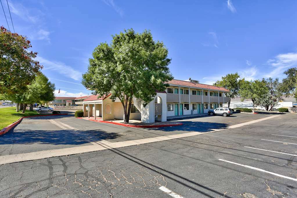 Motel 6-Kingman, Az - Route 66 East Exterior photo